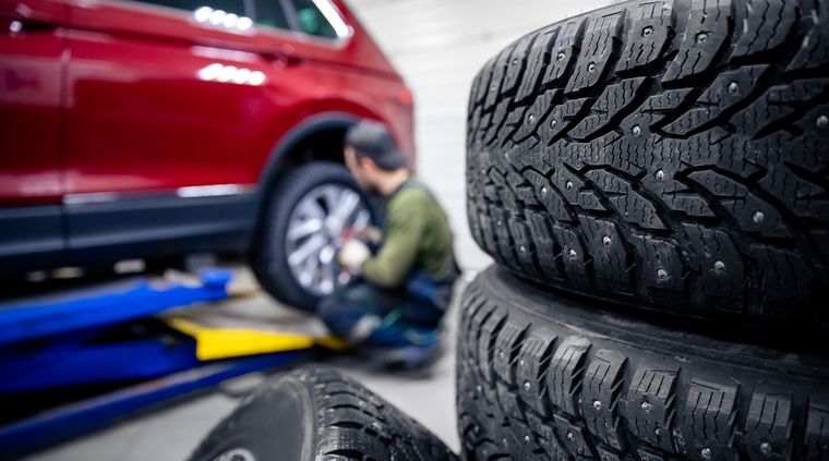 La promoción del Banco Nación incluye 15% de reintegro y hasta 12 cuotas sin interés en neumáticos en todo el país. Foto: shutterstock.com