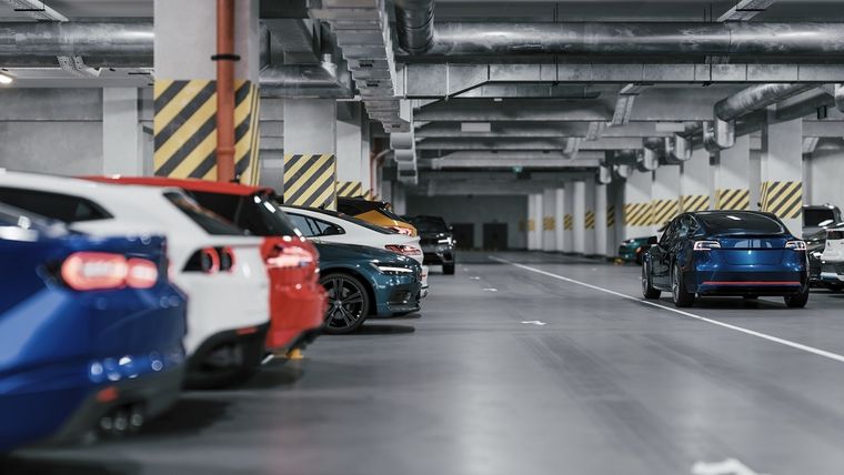 Qué hacer en caso de incidentes en los estacionamientos de los centros comerciales. Foto ilustrativa Foto: Shutterstock