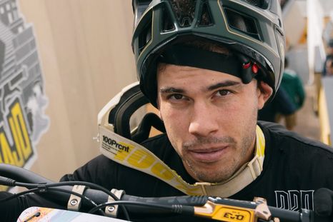 Jero Paez volvió a romperla toda en Génova. Jero Paez volvió a romperla toda en Génova.