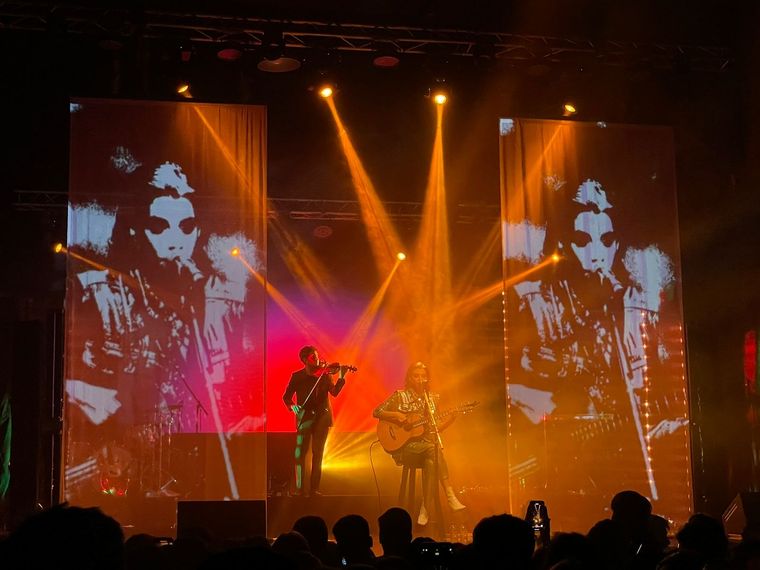 Malena Villa se presentó este miércoles en el Teatro Vorterix. Foto: Gabriel Sotelo