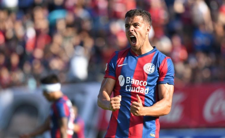 El mendocino volvió al fútbol europeo a los 32 años. Foto: San Lorenzo