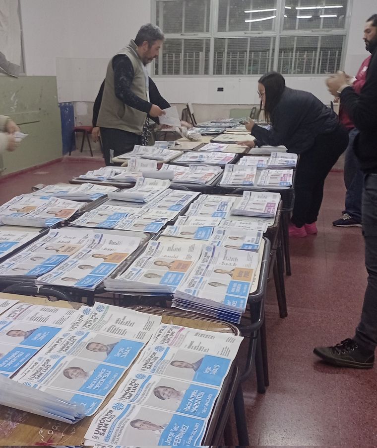 Varios votantes criticaron la ley de lemas que rige en San Luis