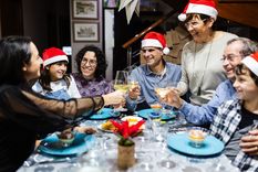 Zodiaco y drama familiar: ¿eres el mediador o el culpable en las fiestas? Foto: Shutterstock