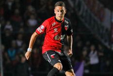 conflicto en puerta entre colon y estudiantes por el mendocino fernando zuqui