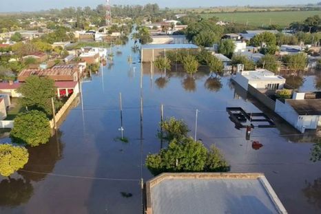 La caída más intensa se produjo durante la madrugada y provocó varias evacuaciones. La caída más intensa se produjo durante la madrugada y provocó varias evacuaciones.