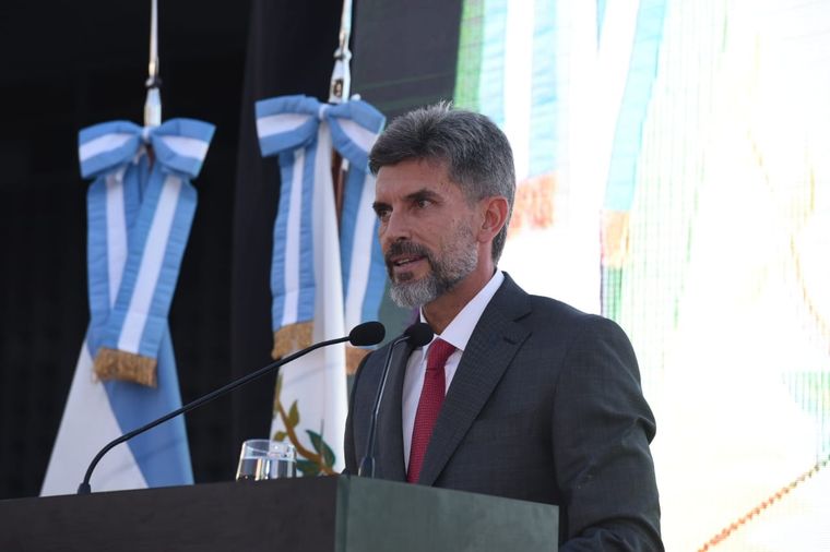 Ulpiano Suarez dio su discurso ante vecinos, militancia y funcionarios Foto: Maximiliano Ríos/MDZ