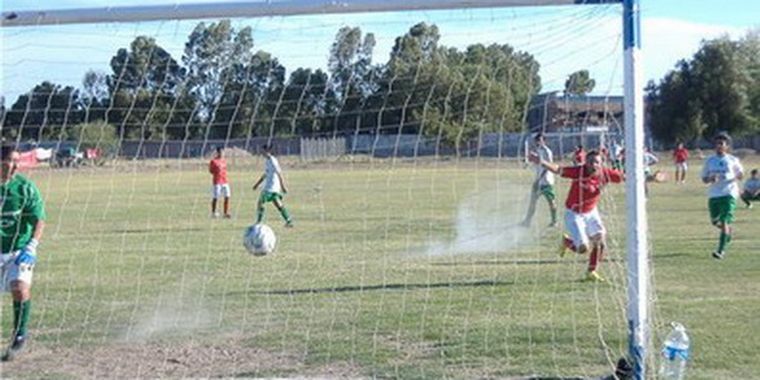Juventud Unida ya piensa en la próxima edición del Torneo Argentino C. Foto: MDZ