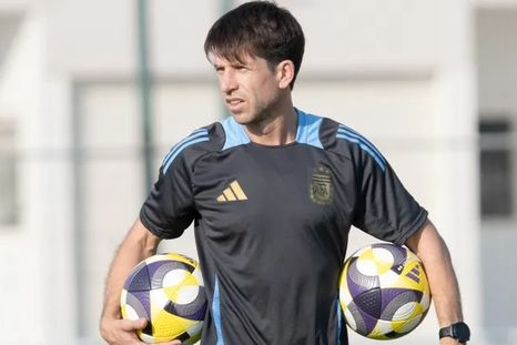 El lunes, la Selección Sub 20 comenzará su primer ciclo de entrenamientos de este 2026 bajo las órdenes de Diego Placente. El lunes, la Selección Sub 20 comenzará su primer ciclo de entrenamientos de este 2026 bajo las órdenes de Diego Placente.