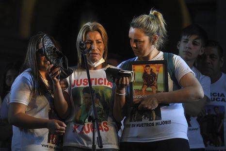La madre de Lucas González en uno de los pedidos de justicia Foto: Telam
