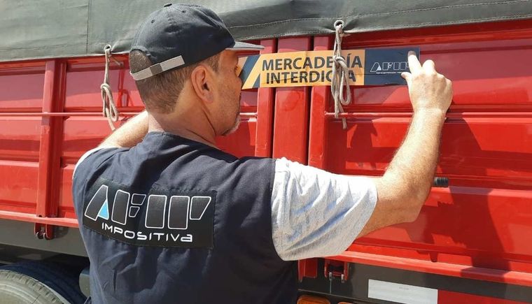 La AFIP retuvo un total de 9 camiones que transportaban granos sin documentación Foto: AFIP
