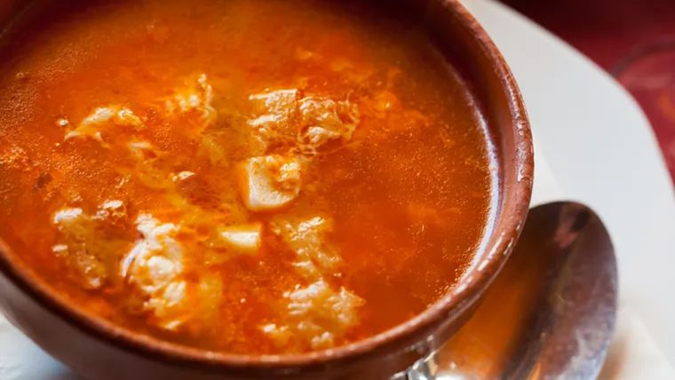 Sopa de ajo, una deliciosa receta española Sopa de ajo, una deliciosa receta española