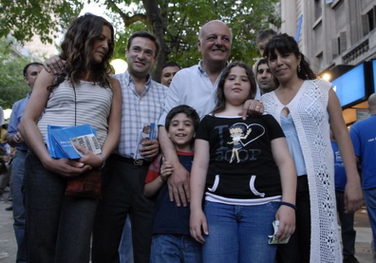 El vice Jaliff, durante la campaña que finalmente perdió. Foto: Marcelo Ruiz / MDZ