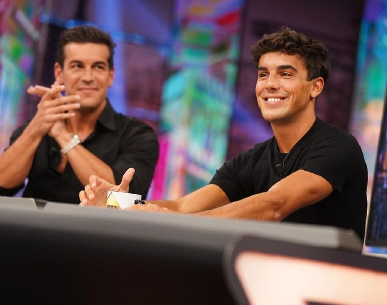 MARIO CASAS, OSCAR CASAS LOS ACTORES SE LLEVAN TRECE AÑOS DE DIFERENCIA Foto: INSTAGRAM @elhormiguero