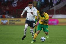 Defensa sigue con el sueño de levantar su segunda Copa Sudamericana: visita a la Liga de Quito Foto: EFE Defensa sigue con el sueño de levantar su segunda Copa Sudamericana: visita a la Liga de Quito Foto: EFE