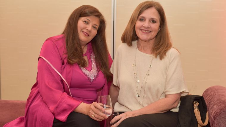 Viviana y Claudia de Swiss Medical. Viviana y Claudia de Swiss Medical.