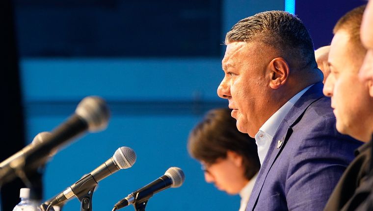 Chiqui Tapia inauguró las oficinas de la AFA en Miami. Foto: AFA