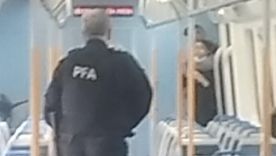 Momentos de alta tensión se viven en la estación Temperley del Tren Roca. Momentos de alta tensión se viven en la estación Temperley del Tren Roca.