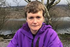 Foto: Sian solía andar en bicicleta regularmente y trabajaba como fisioterapeuta antes de contraer Covid en mayo de 2020.