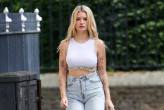 Lottie, la hermana de Kate Moss, subió una foto sin ropa enun ritual satánico contra su ex pareja. Foto: Mattpapz (Backgrid)