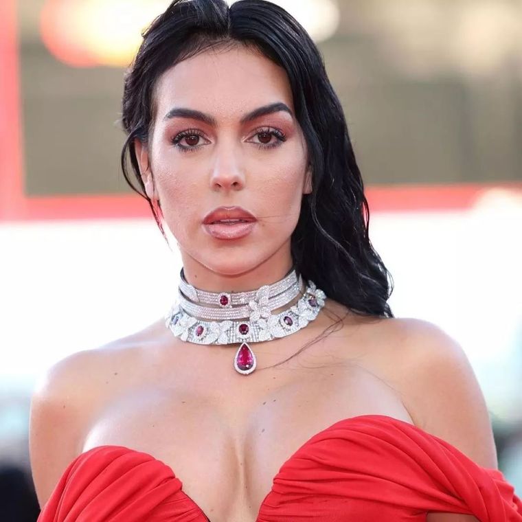 Georgina Rodríguez muestra sus ejercicios favoritos. Foto: Instagram