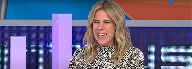 Marcela Baños fue una de las panelistas del programa de espectáculos Intrusos. Marcela Baños fue una de las panelistas del programa de espectáculos Intrusos.