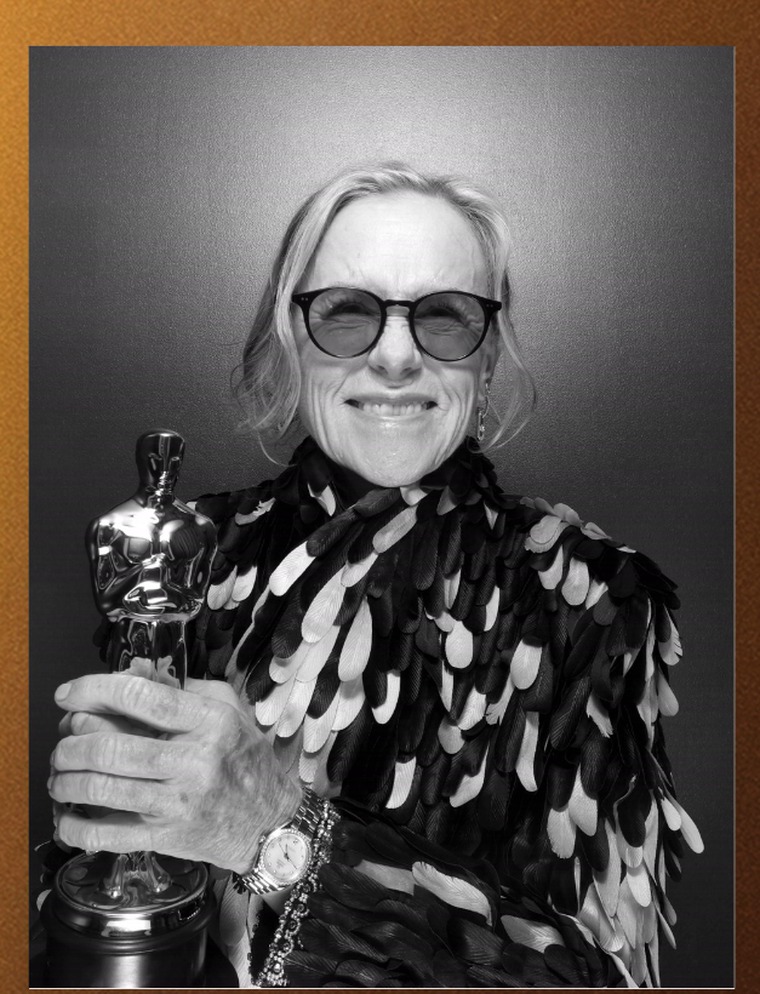 La primera ganadora de la noche. La primera ganadora de la noche.