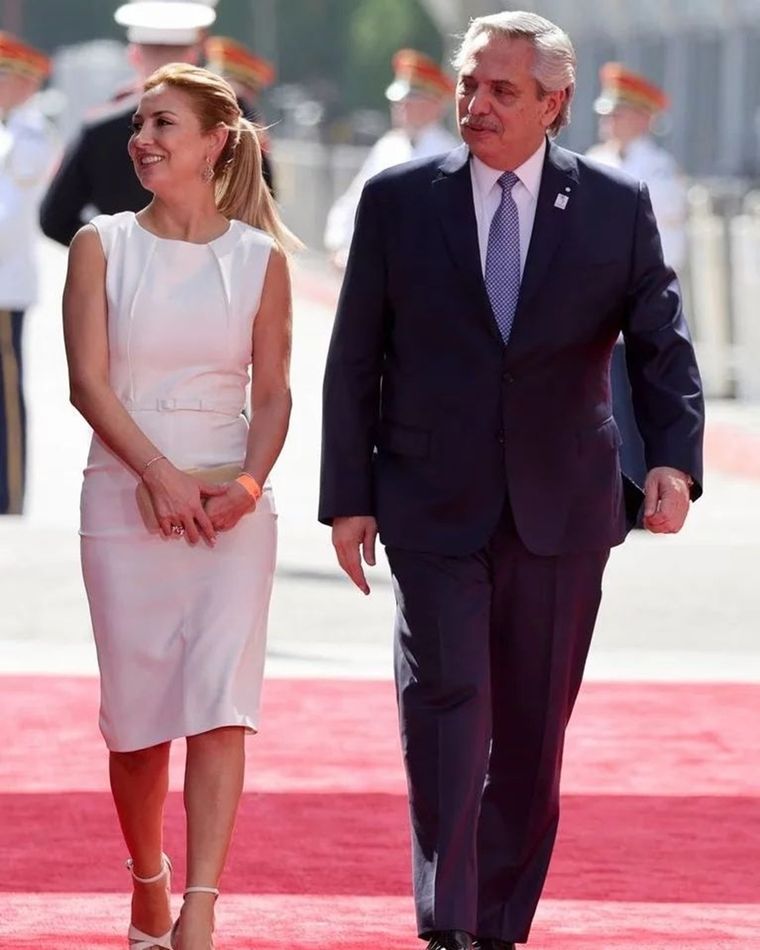 Fabiola Yáñez junto a su expareja, Alberto Fernández. Foto: Archivo MDZ