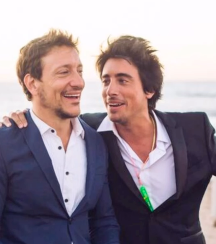 Nicolás Vázquez y su hermano. Nicolás Vázquez y su hermano. 