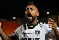 Arturo Vidal celebró el triunfo de Colo Colo. Foto: Colo Colo