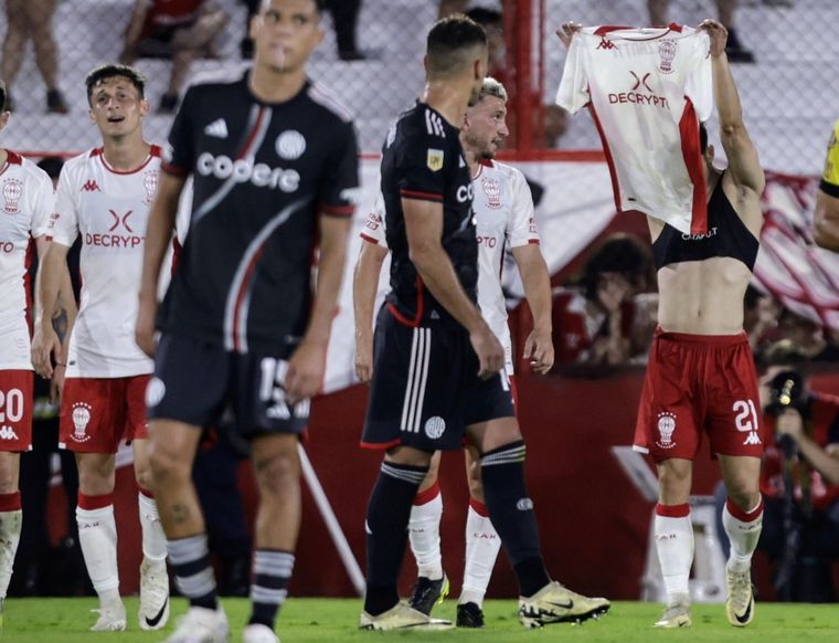 El Globo ganó un partidazo como local. Foto: Fotobaires
