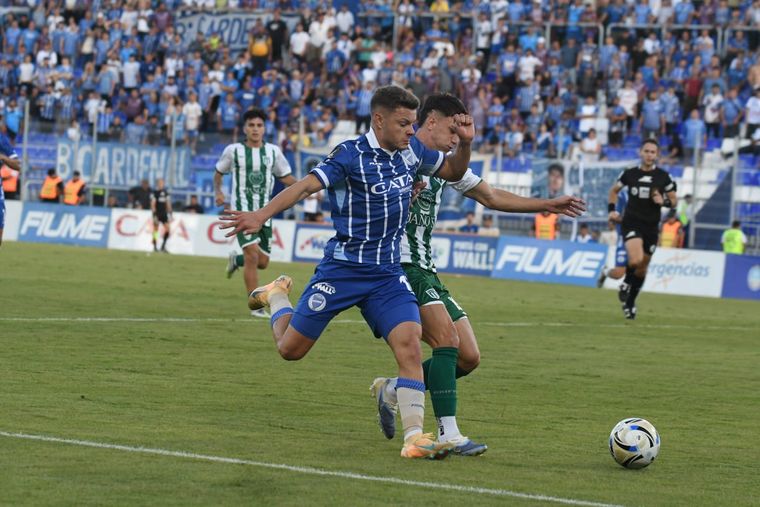 Godoy Cruz no pudo con San Miguel. Godoy Cruz no pudo con San Miguel. 
