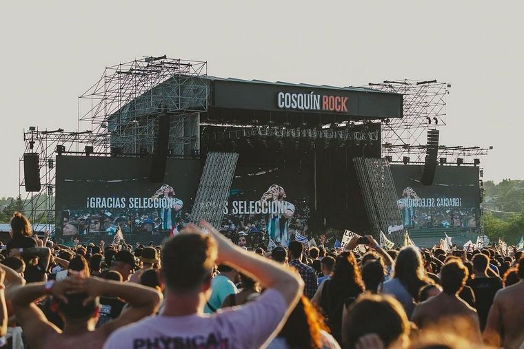 Cuando Córdoba hace el Cosquín Rock, que es privado, le da mil millones de pesos en subsidios”, aseguró Milei Foto: Instagram @cosquinrock
