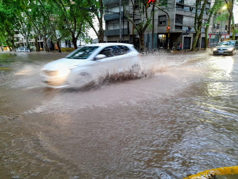 El centro se inundó tras la tormenta.&nbsp;