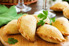 Empanadas de vigilia con atún: una tradición gastronómica en la Cuaresma Foto: El Colectivo