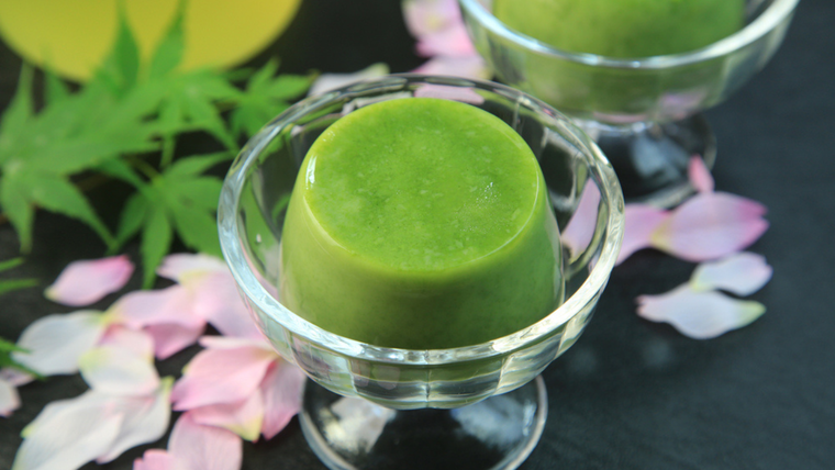 Antioxidante y delicioso: receta de pudding de matcha para un desayuno saludable.