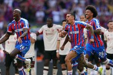 Crystal Palace se impuso sobre el Liverpool en los penales. Crystal Palace se impuso sobre el Liverpool en los penales.