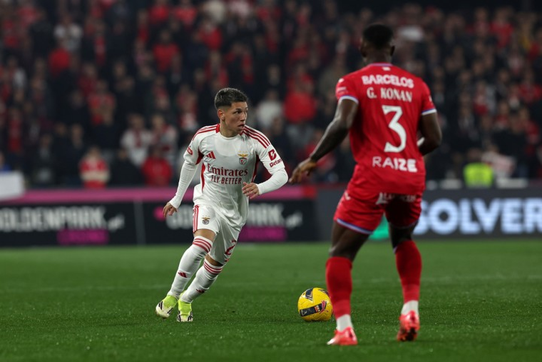Gianluca Prestianni le agradeció a todos los hinchas del Benfica por el apoyo. Gianluca Prestianni le agradeció a todos los hinchas del Benfica por el apoyo.