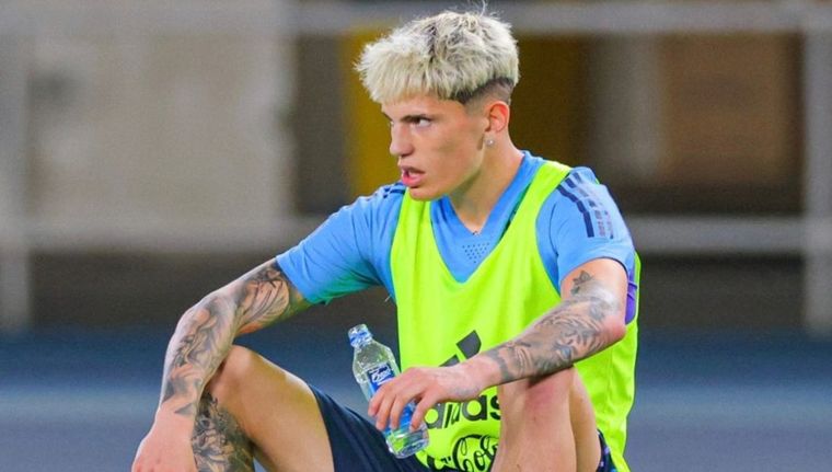 Alejandro Garnacho contó que quiere hacer historia con la Selección. Foto: Instagram @garnacho7