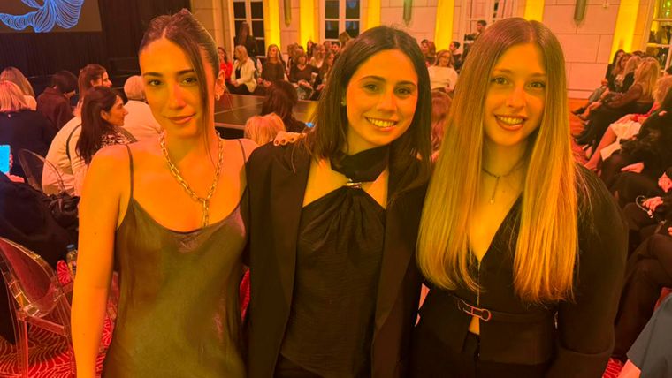 Luján Racioppi, Camila Racioppi y Juli David.