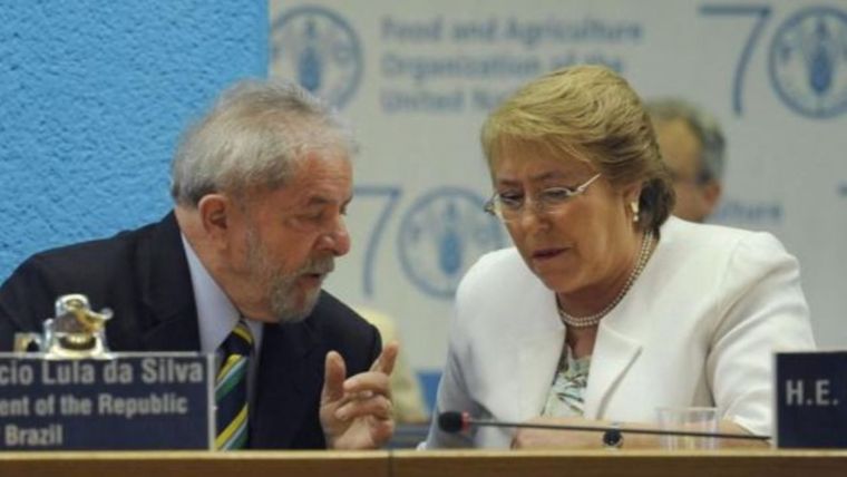 Luisz Inácio Lula da Silva apoya a Michelle Bachelet para que llegue a la ONU. Foto Efe