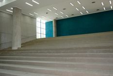 el nuevo edificio de ciencias politicas, un homenaje a trivino