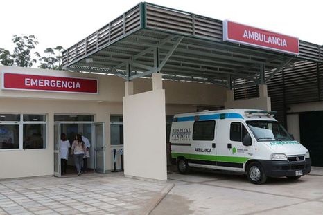El adolescente permanece internado en grave estado
