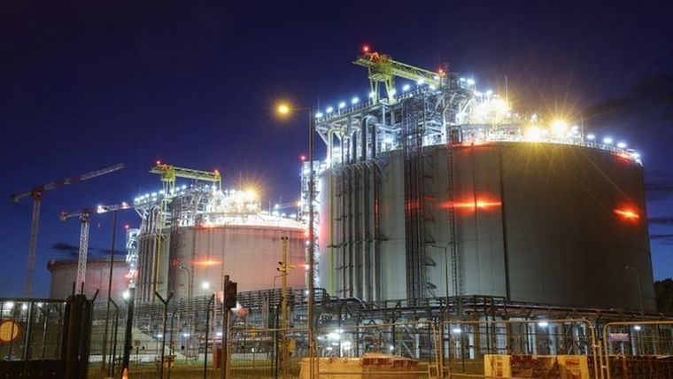 La terminal de gas natural licuado de Swinoujscie es la más grande de Polonia Foto: REUTERS