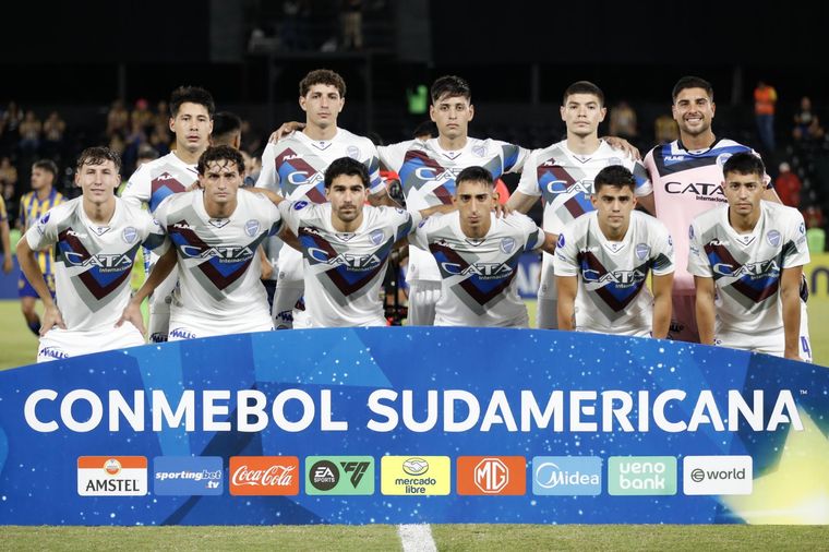 El Tomba tendrá una baja sensible para el choque con Gremio. Foto: EFE