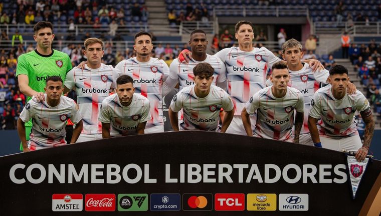 Heinze asoma para convertirse en el nuevo entrenador de San Lorenzo. Foto: @SanLorenzo