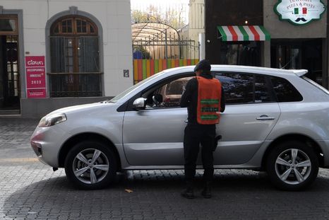 Los controles policiales en Mendoza. Foto: ALF PONCE MERCADO / MDZ