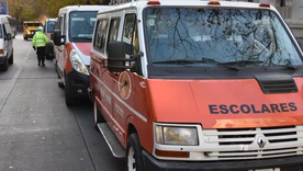 Transportes escolares de Mendoza. Imagen de archivo. Transportes escolares de Mendoza. Imagen de archivo.