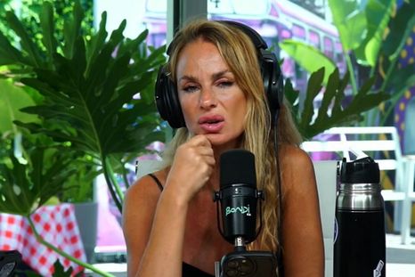 Sabrina lanzó una fuerte indirecta. Sabrina lanzó una fuerte indirecta.