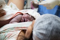 En Mendoza buscan disminuir los partos por cesárea.