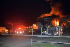 La planta de Cagnoli en Tandil fue destruida por el fuego Foto: El Eco